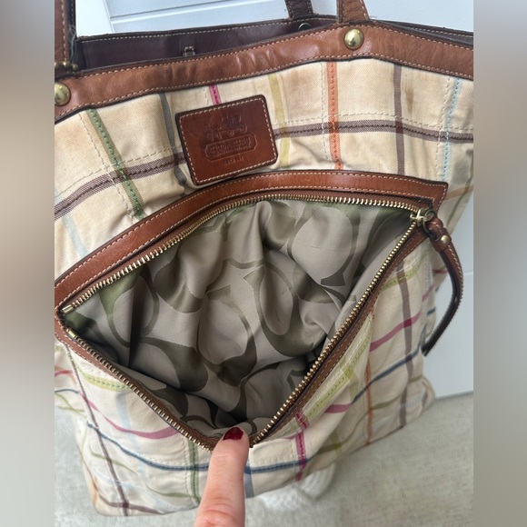 Coach Bleeker Tattersal Plaid Travel Tote Bag Brown Leather Trim & Zip pocket - Picture 7 of 16